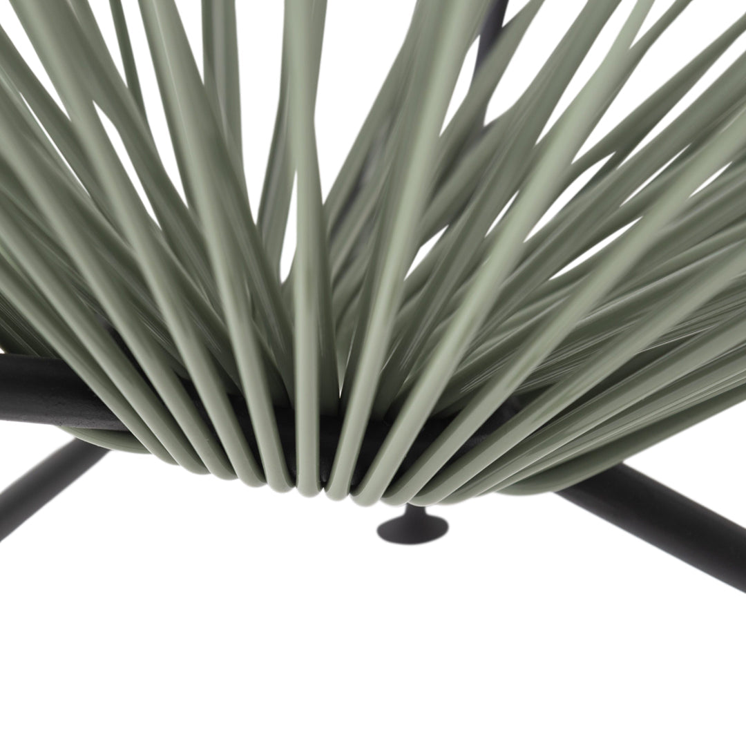 Acapulco Outdoor Lounge Chair