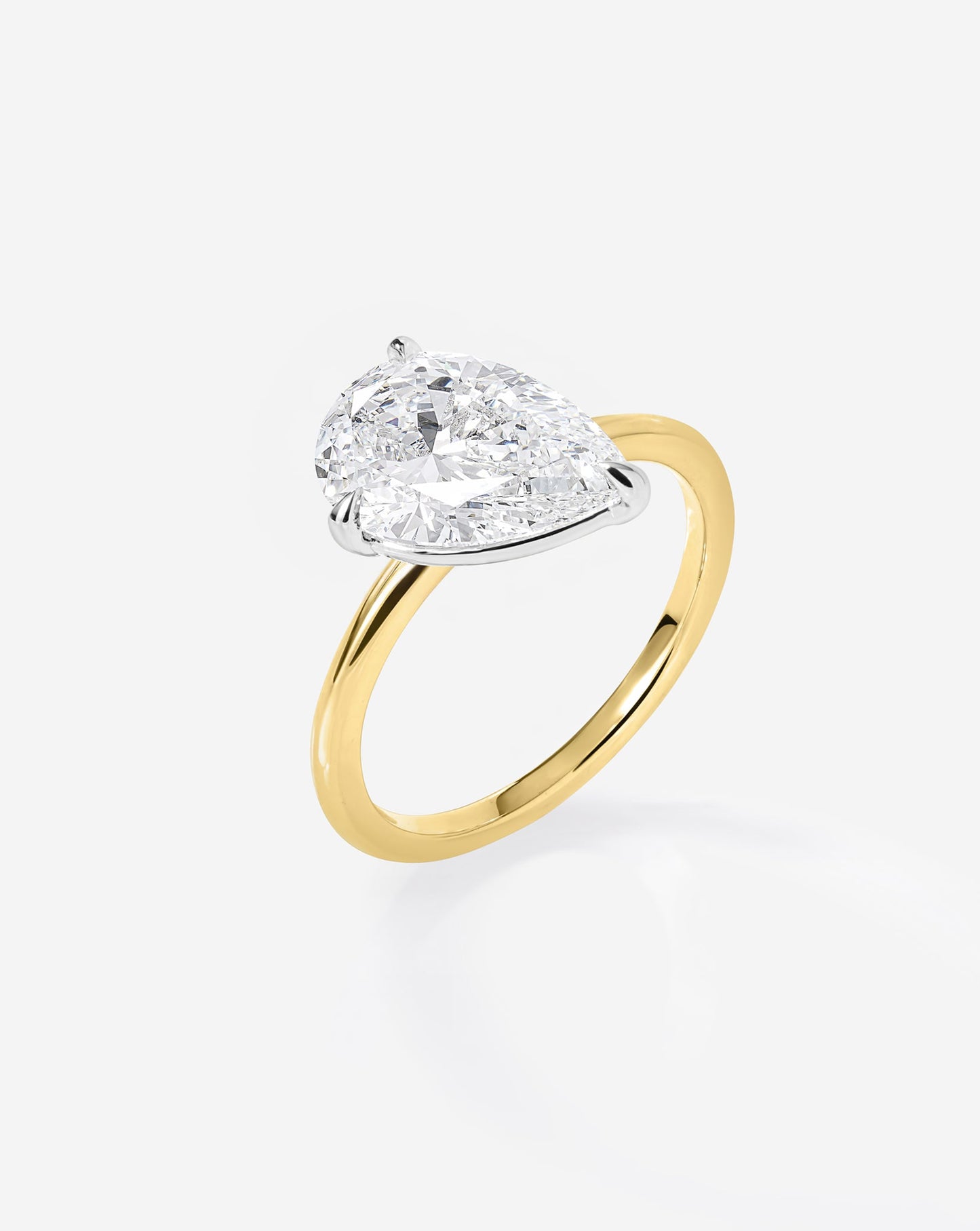 5.19 Emerald & Pear Lab Diamond in Whisper Thin® Duet