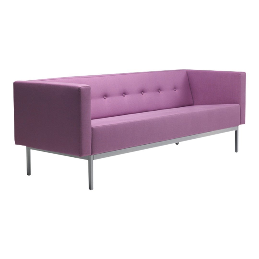 070 Sofa w/ Arms