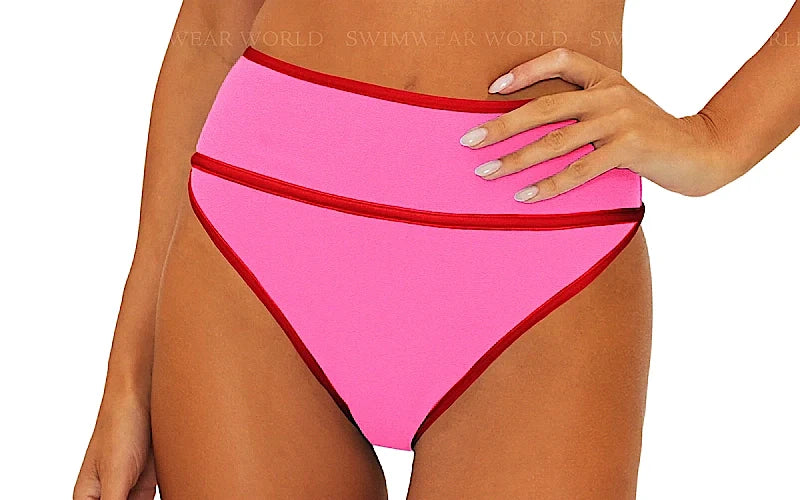 Leona-Carlotta Bikini
