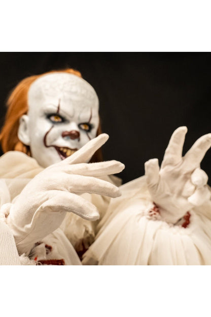 50" Ultimate Pennywise Collectors Edition Premium Scale Doll