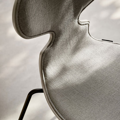 Ant Chair 3100 - Colored Ash - Front Upholstered