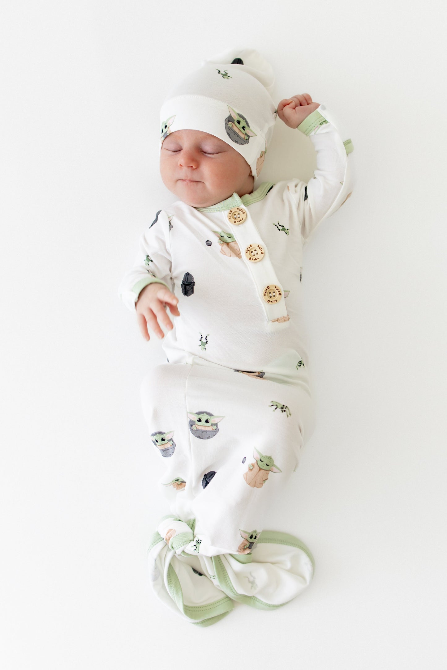 Knotted Gown with Hat Set in Grogu™