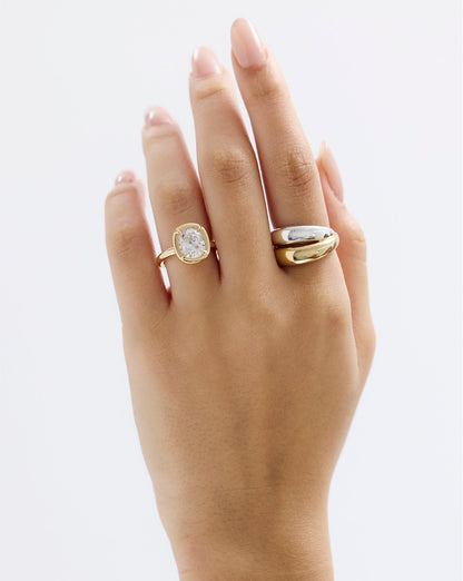 Cloud Bezel