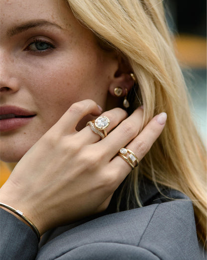 Cloud Bezel