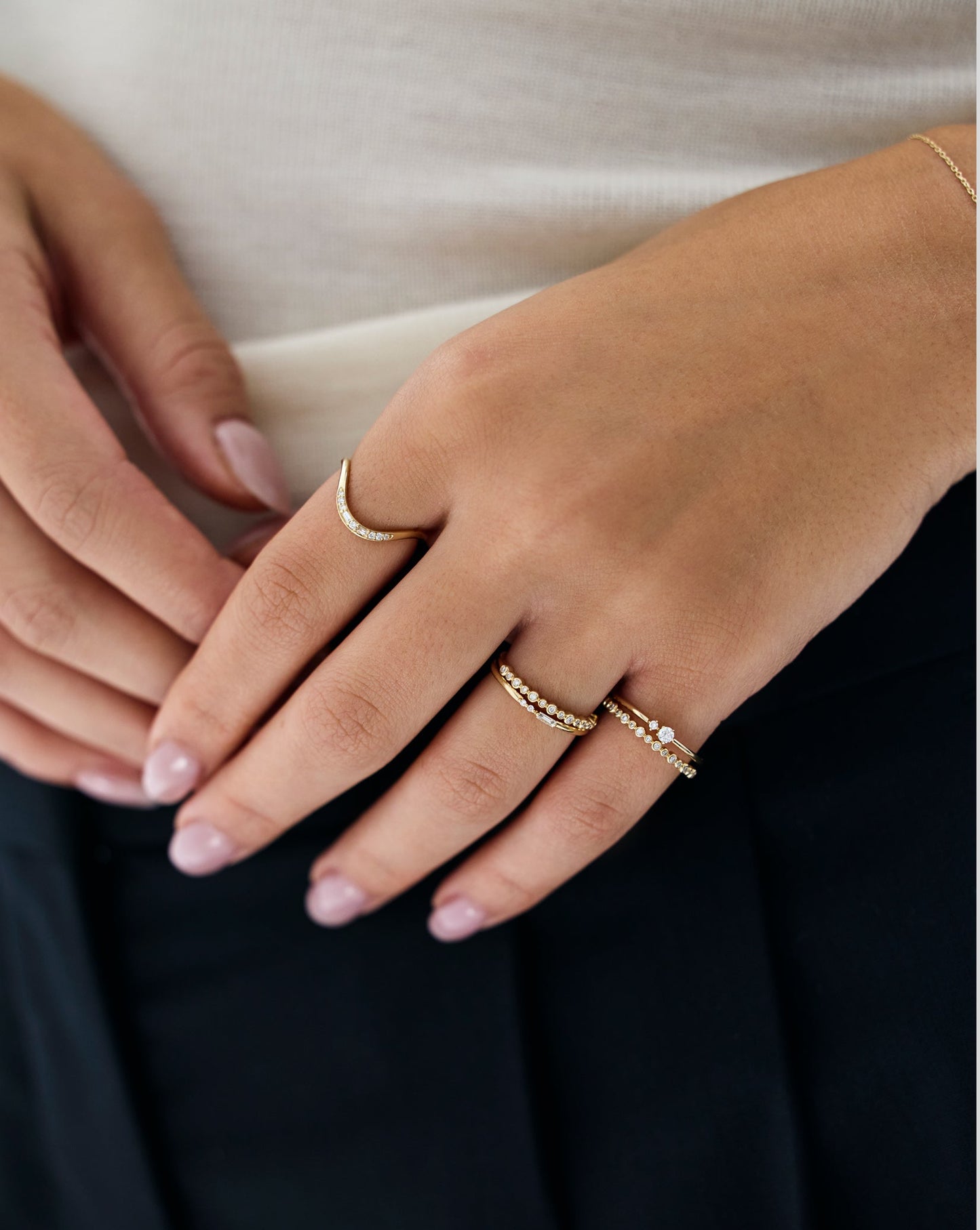 Curve Diamond Ring