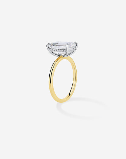 3.62 Emerald Lab Diamond in Whisper Thin® Hidden Halo