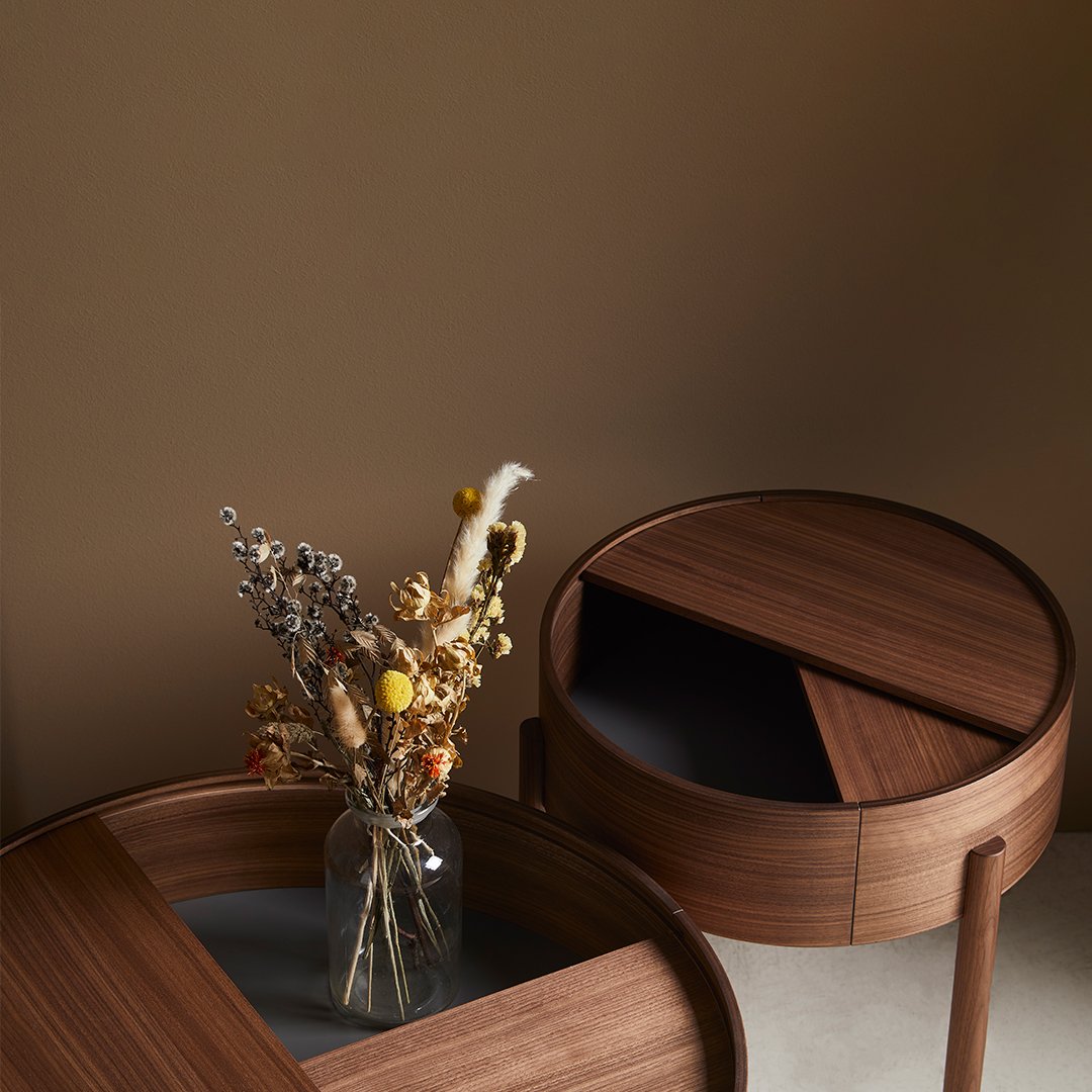 Arc Side Table