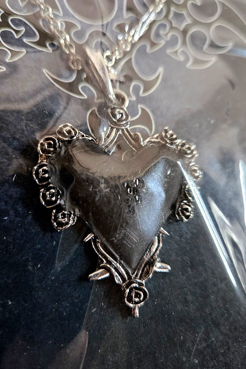 Aurora's Dead Rose Necklace [Defective]