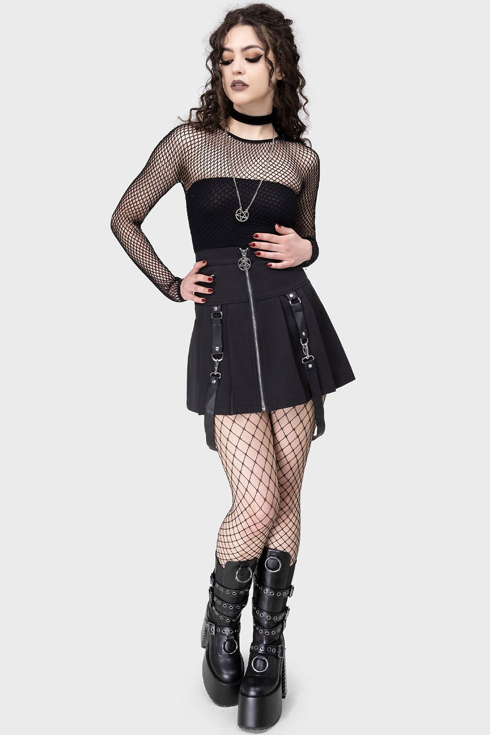 All Caught Up Fishnet Tights [B]