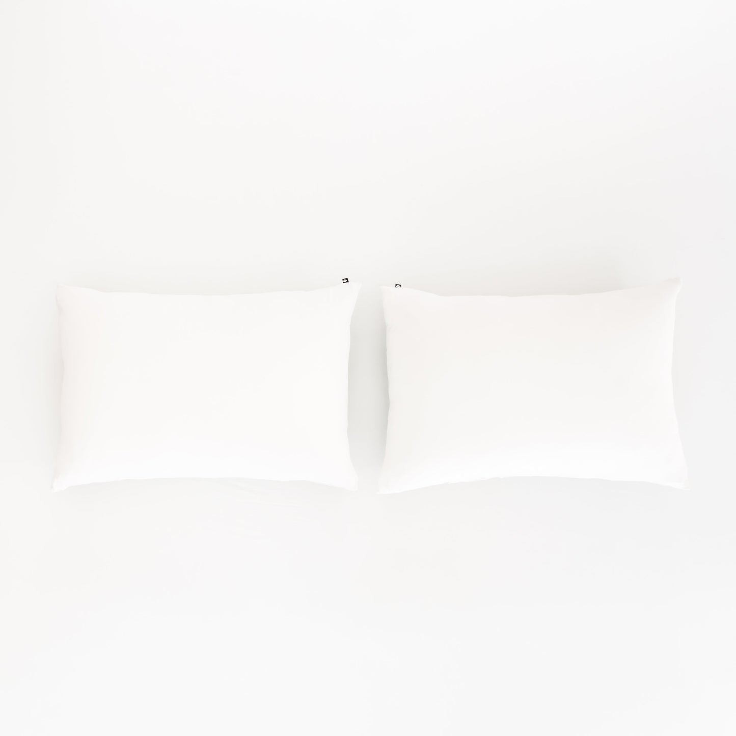 Fitted Sheet with Pillowcases in Cloud